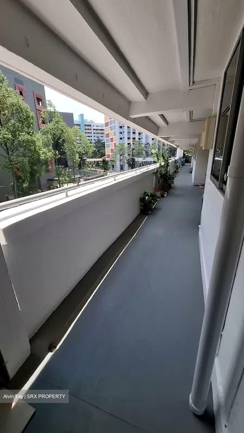 Blk 271 Gombak Place (Bukit Batok), HDB 3 Rooms #559734141